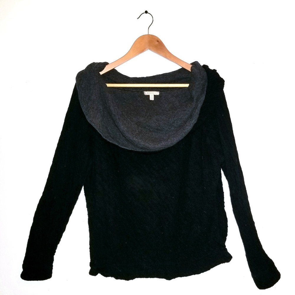 Bordeaux cowl neck sweatshirt